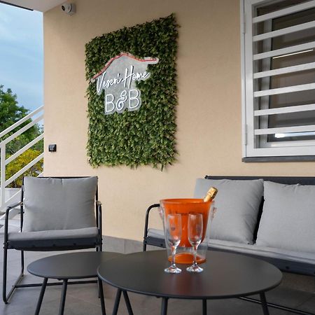 Veseri Home Boscotrecase ภายนอก รูปภาพ