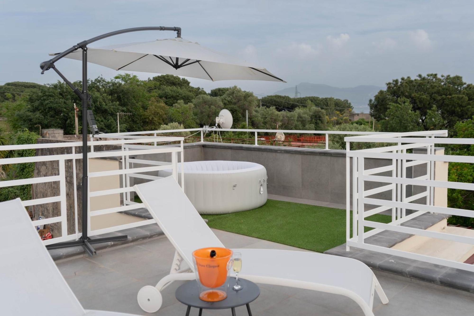 Veseri Home Boscotrecase ภายนอก รูปภาพ